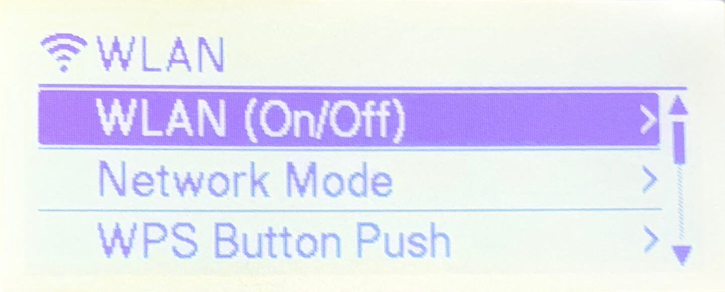 Brother TD-4550DNWB-Etikettendrucker LCD-Display mit aktiviertem WLAN-Menü (ON/OFF).