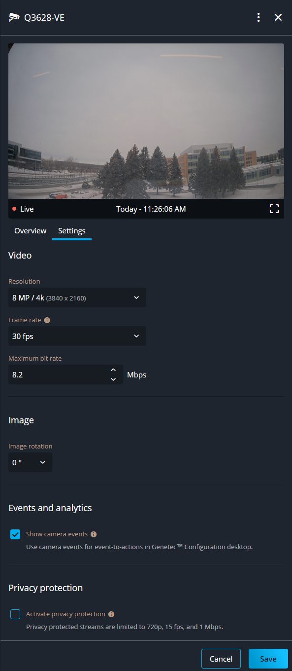 Gedeelte Gebeurtenissen en analyses op het tabblad Apparaatinstellingen in Security Center SaaS met het selectievakje Cameragebeurtenissen weergeven ingeschakeld.